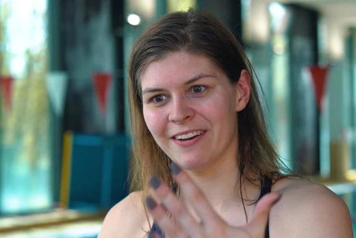 Lotte Friis - Leer om de borstcrawl op de juiste manier te zwemmen