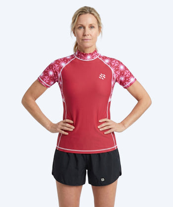 Watery dames UV-shirt - Aiko Korte Mouw Rashguard - Roze/donkerrood