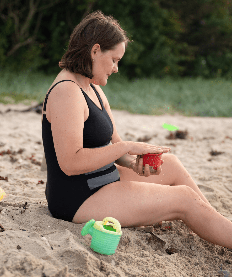 Watery dames badpak met borst ondersteuning - Mystique Stripes - Donkerblauw