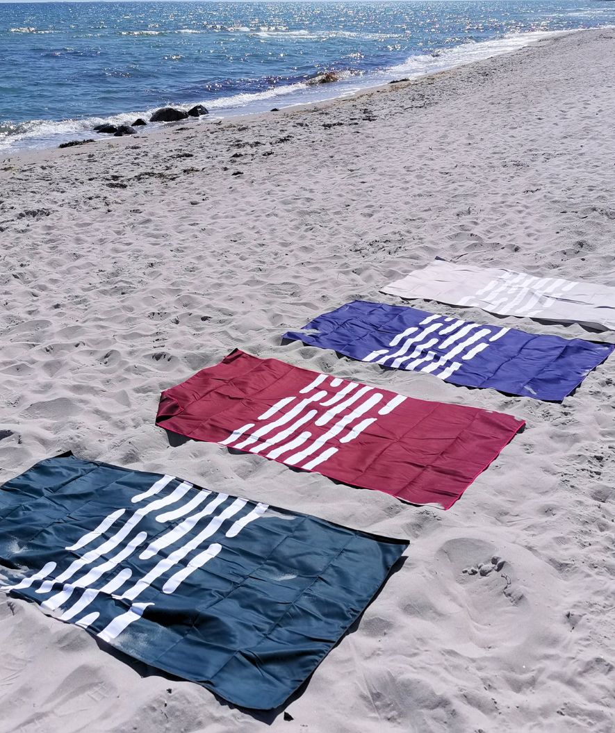 Watery microvezel handdoek - Eco Nebraska Family - Zwart