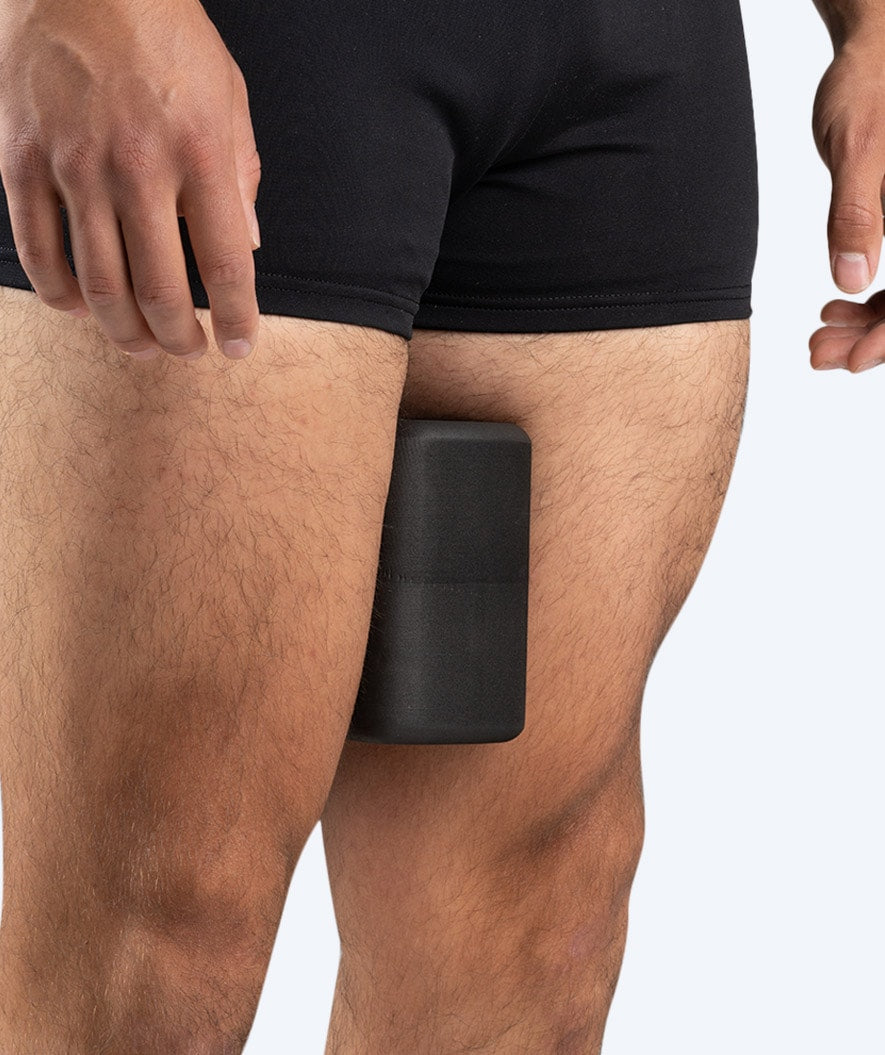 Watery pullbuoy - Heat - Zwart