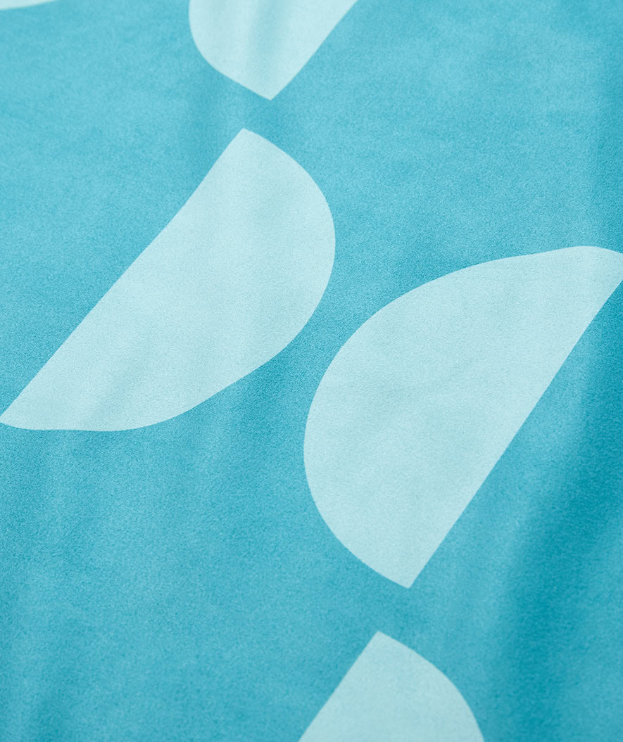 Watery microvezel handdoek (175 x 110 cm) - Rafferty - Ocean Blue