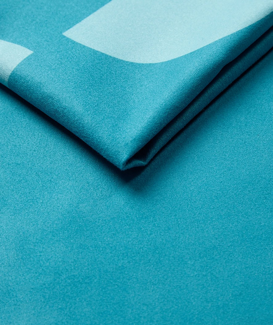 Watery microvezel handdoek (175 x 110 cm) - Rafferty - Ocean Blue