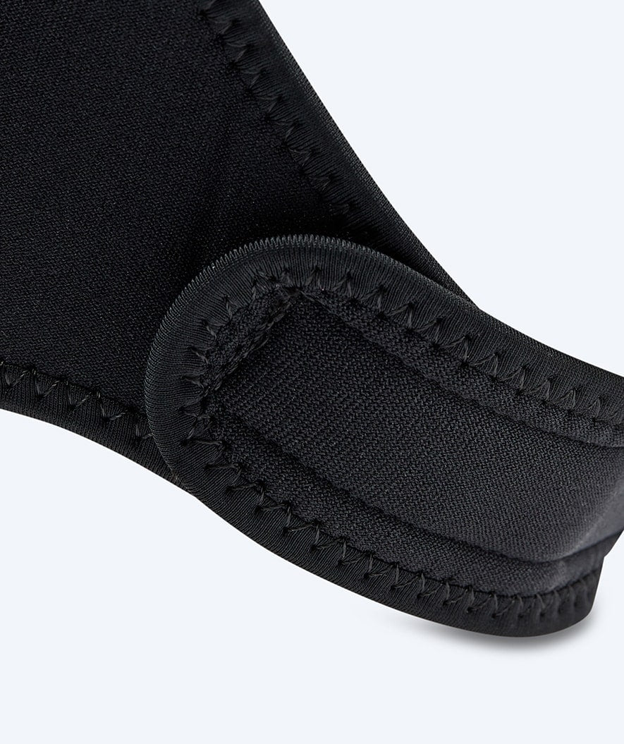 Watery neopreen cap - Reptile (3mm) - Zwart